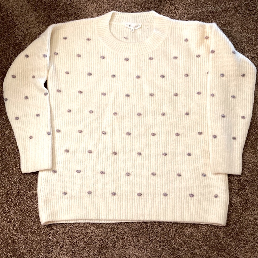 LOFT. LOU & GREY. BEAUTIFUL CREAM COLORED SWEATER WITH PURPLE DOTS. SOFT. SIZE M